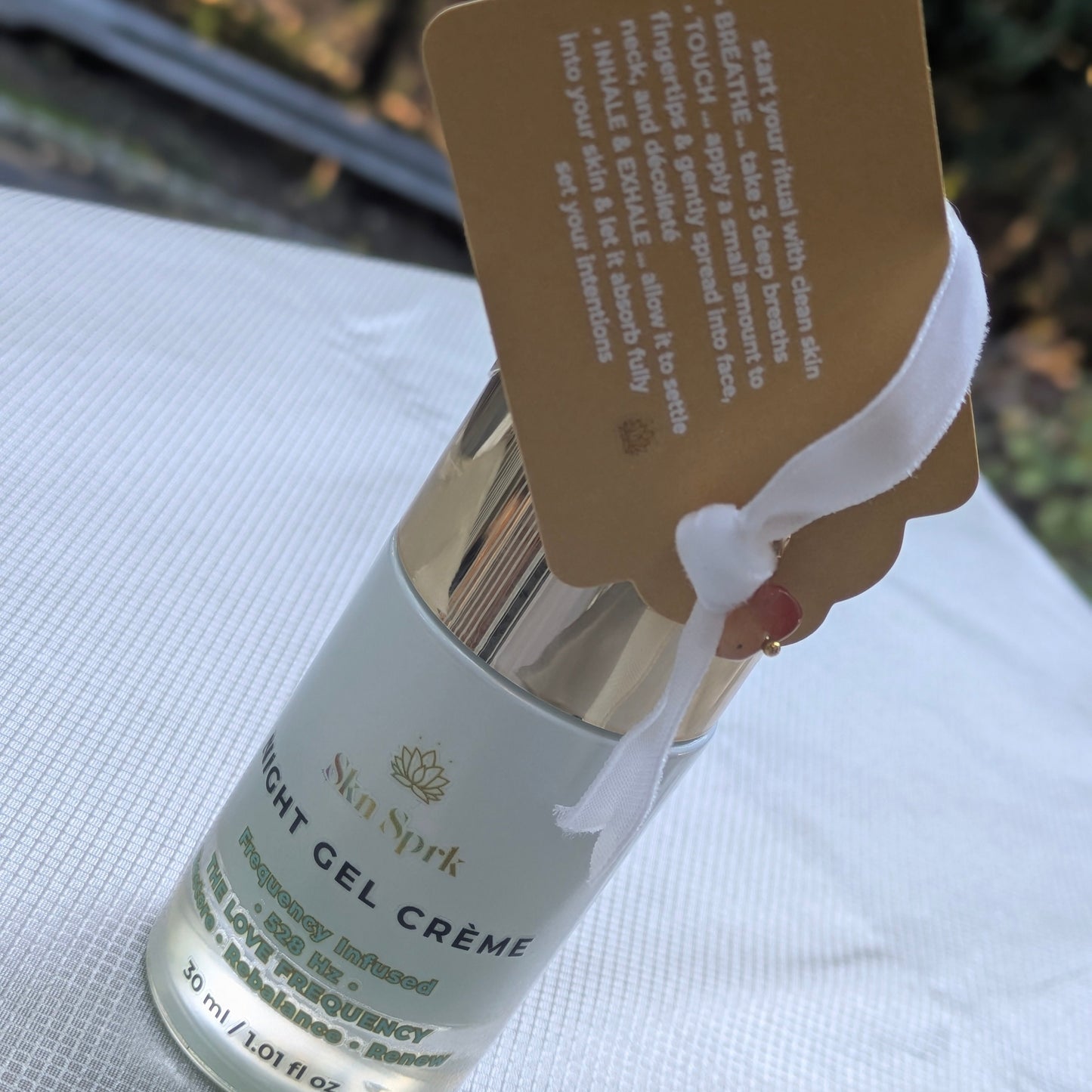 Night Gel Crème Frequency-attuned 528 Hz + Attuned Crystal * Restore-Rebalance-Renew *