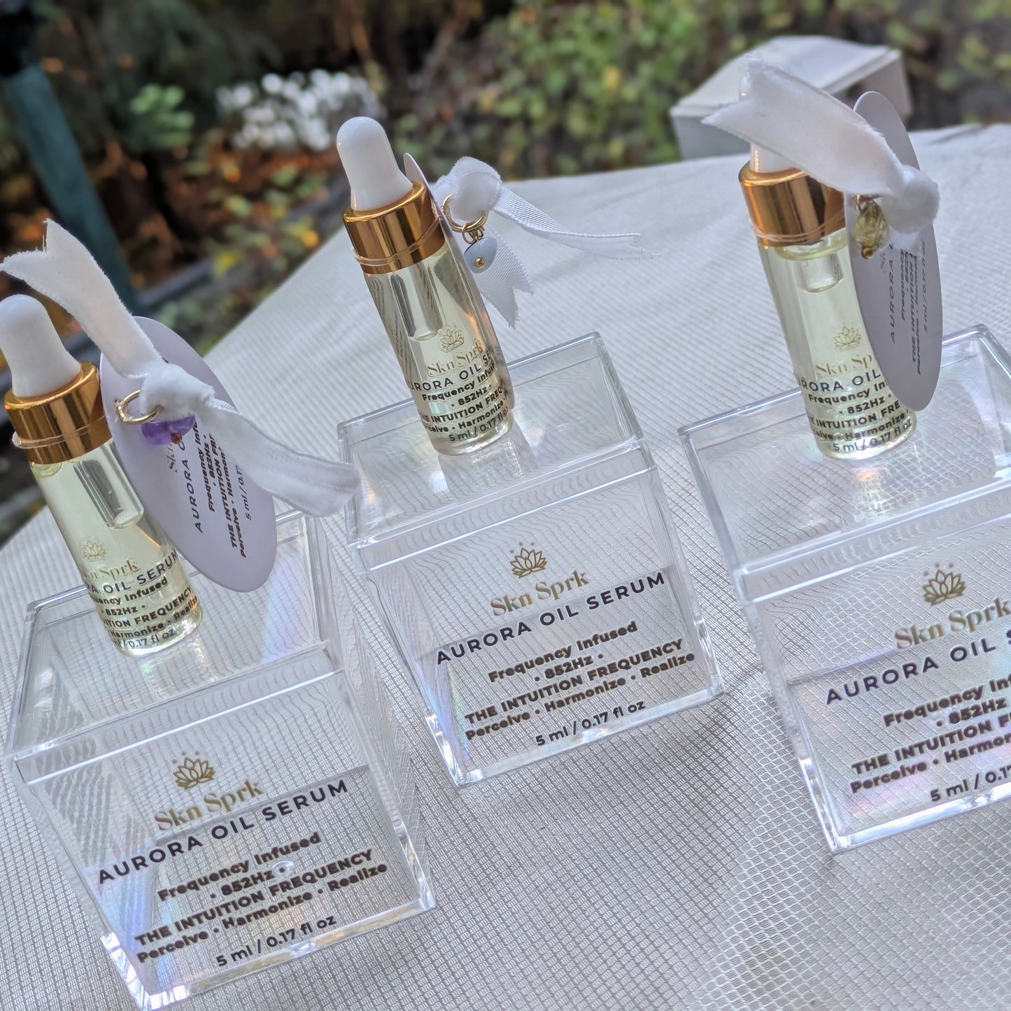 Aurora Oil Serum Initiation Ritual Gift Set (3 × 5 ml) Frequency-attuned 852 Hz +  Attuned Crystal * Perceive-Harmonize-Realize * 10-Day Initiation Ritual *